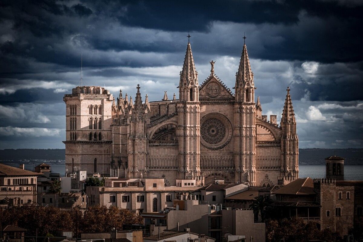 découvrez le patrimoine religieux, un trésor culturel et historique reflétant la foi, l'architecture et les traditions à travers les âges.