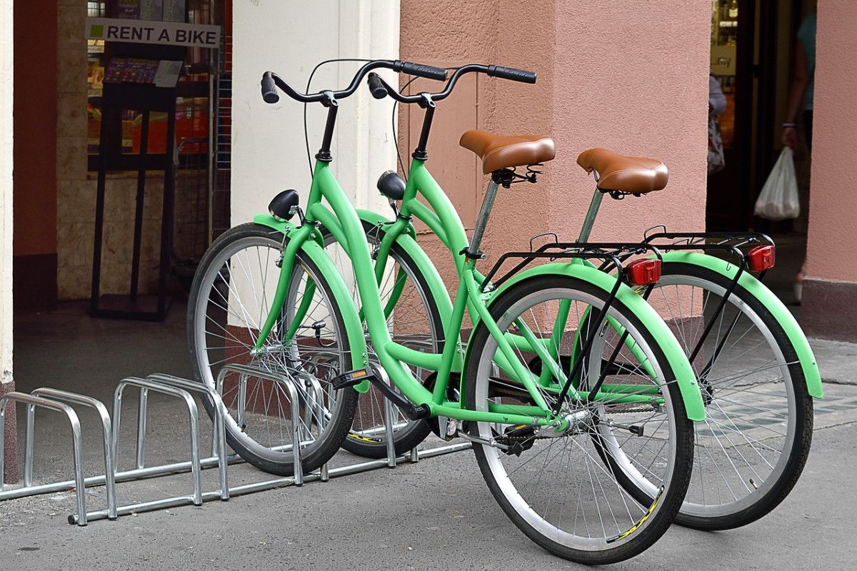 louez un vélo facilement pour vos déplacements ou balades en ville. profitez de notre service de location de vélos pratique, économique et adapté à tous les besoins.