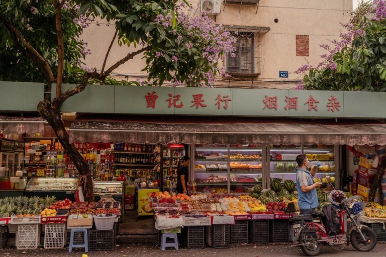 Les marchés locaux : un aperçu de la culture régionale