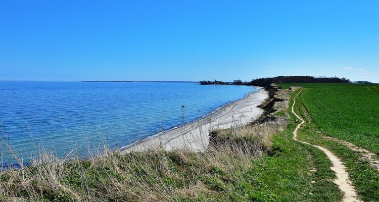 découvrez les plus belles plages au monde, des paysages paradisiaques, des eaux turquoises et des activités balnéaires vibrantes. explorez notre guide pour trouver votre prochaine destination de rêve au bord de la mer !