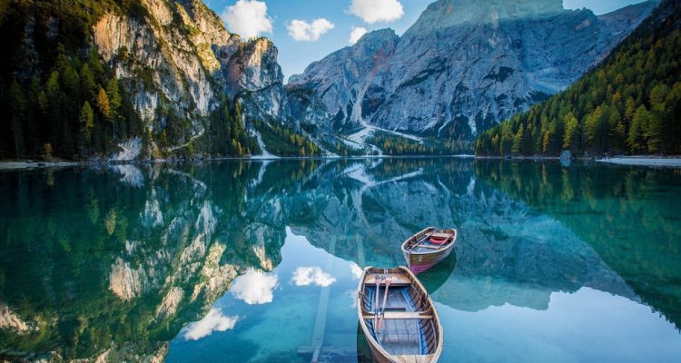 découvrez l'évasion ultime en pleine nature avec nos vacances à la montagne. profitez d'activités sportives, d'un air pur et de paysages à couper le souffle pour un séjour inoubliable.