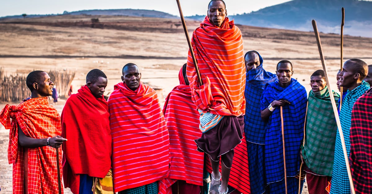 découvrez l'univers fascinant du folklore : traditions populaires, légendes mystérieuses et chants ancestraux qui révèlent l'âme des cultures à travers le monde. plongez dans l'héritage riche et coloré des récits et des coutumes qui façonnent notre patrimoine.