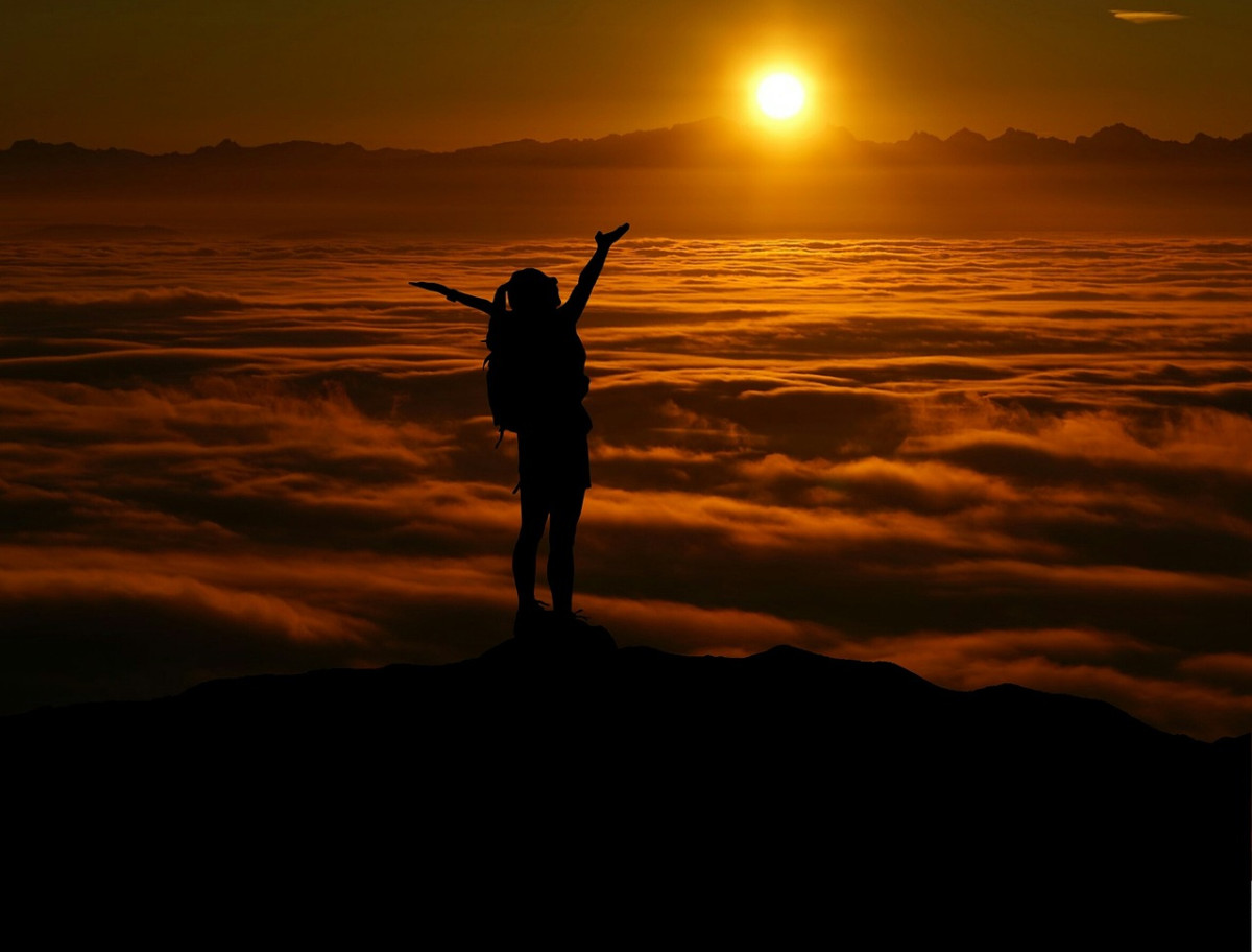 découvrez les nombreux bienfaits de la randonnée, une activité physique accessible qui améliore la santé mentale et physique, renforce le système immunitaire et favorise le bien-être général. évadez-vous en pleine nature et retrouvez équilibre et sérénité.