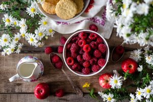 découvrez l'art de la photographie culinaire : astuces pour sublimer vos plats, techniques de prise de vue et inspiration pour des images appetissantes qui donneront envie à vos followers de déguster vos créations.