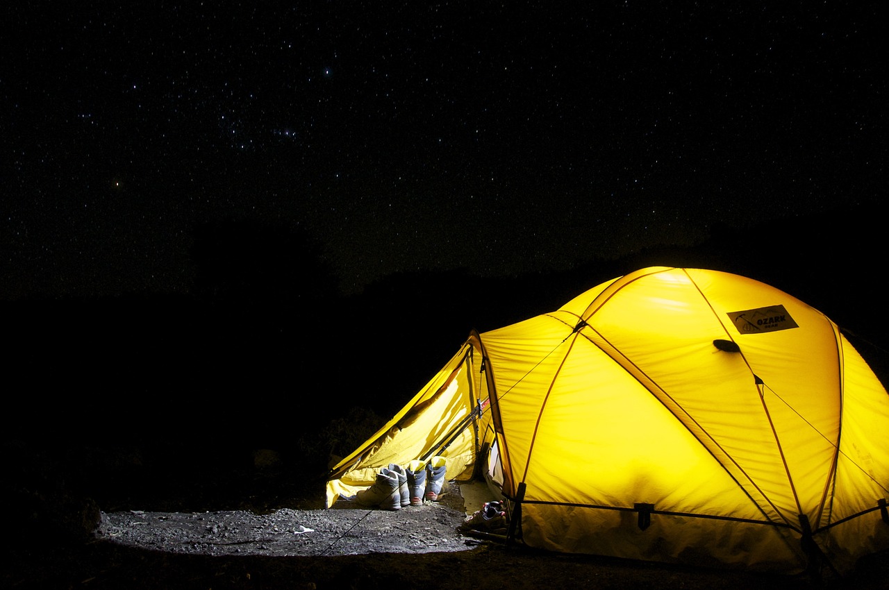 découvrez l'univers du camping avec nos conseils, astuces et meilleures destinations pour une expérience inoubliable au cœur de la nature. que vous soyez novice ou amateur de plein air, trouvez l'inspiration pour vos prochaines aventures en camping.