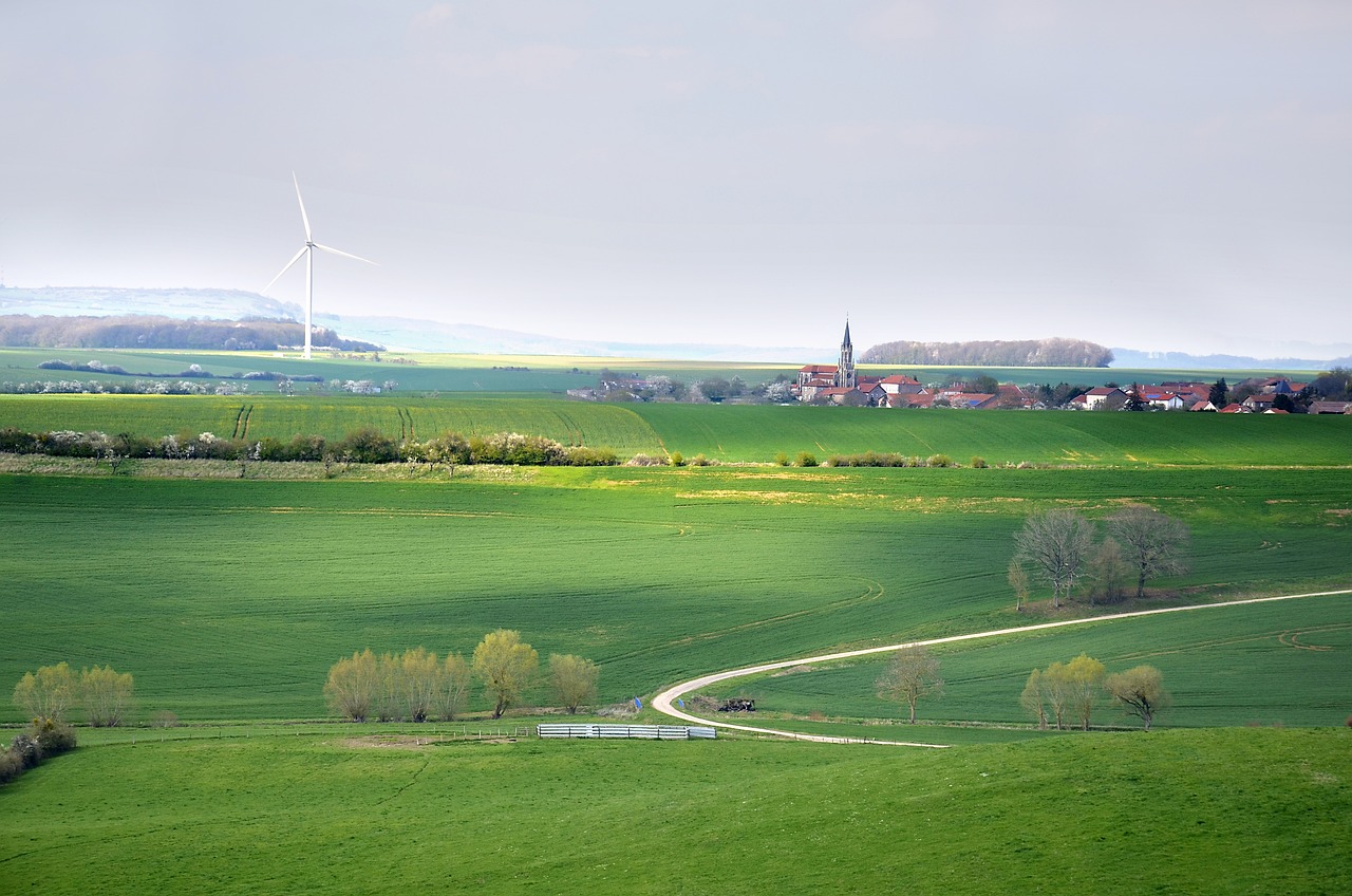 découvrez le tourisme durable, une forme de voyage responsable qui préserve l'environnement et stimule les économies locales. explorez des destinations qui respectent la nature tout en offrant des expériences authentiques et enrichissantes.