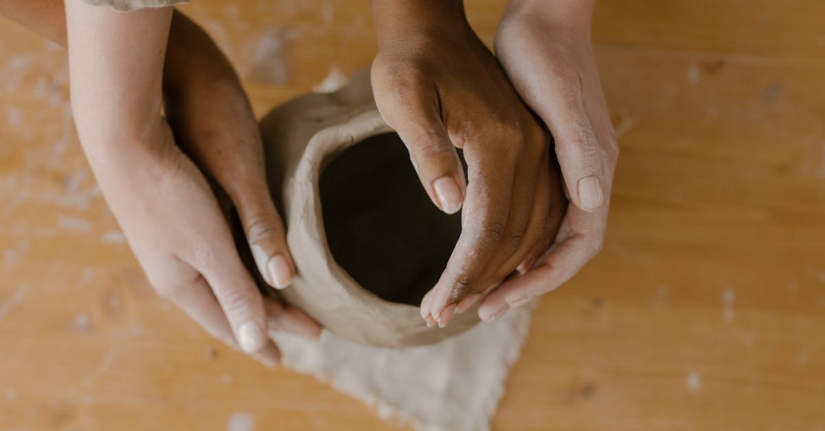 découvrez le monde des artisans et des coopératives, où créativité et solidarité se rejoignent. explorez des produits uniques, soutenez des initiatives locales et participez à un mouvement qui valorise le savoir-faire et le commerce équitable.