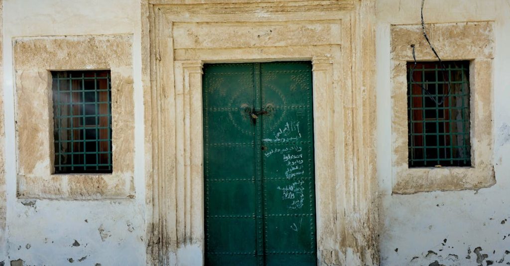 Protection du patrimoine : Stratégies essentielles pour préserver notre héritage culturel