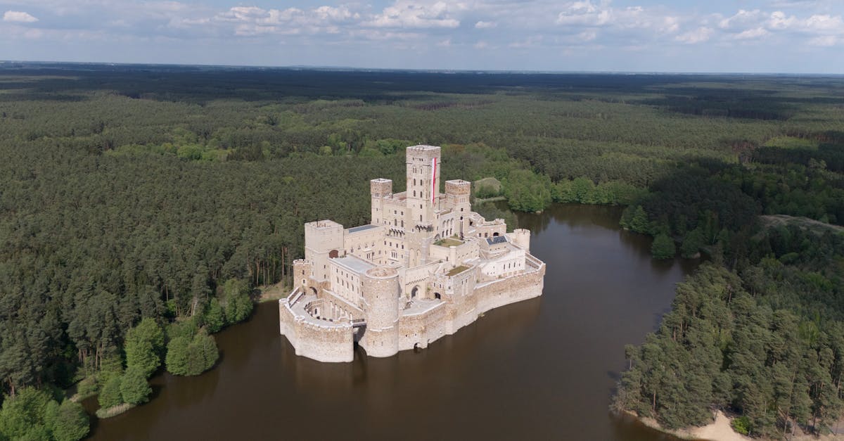 Refuges du patrimoine : préservation et valorisation des sites historiques