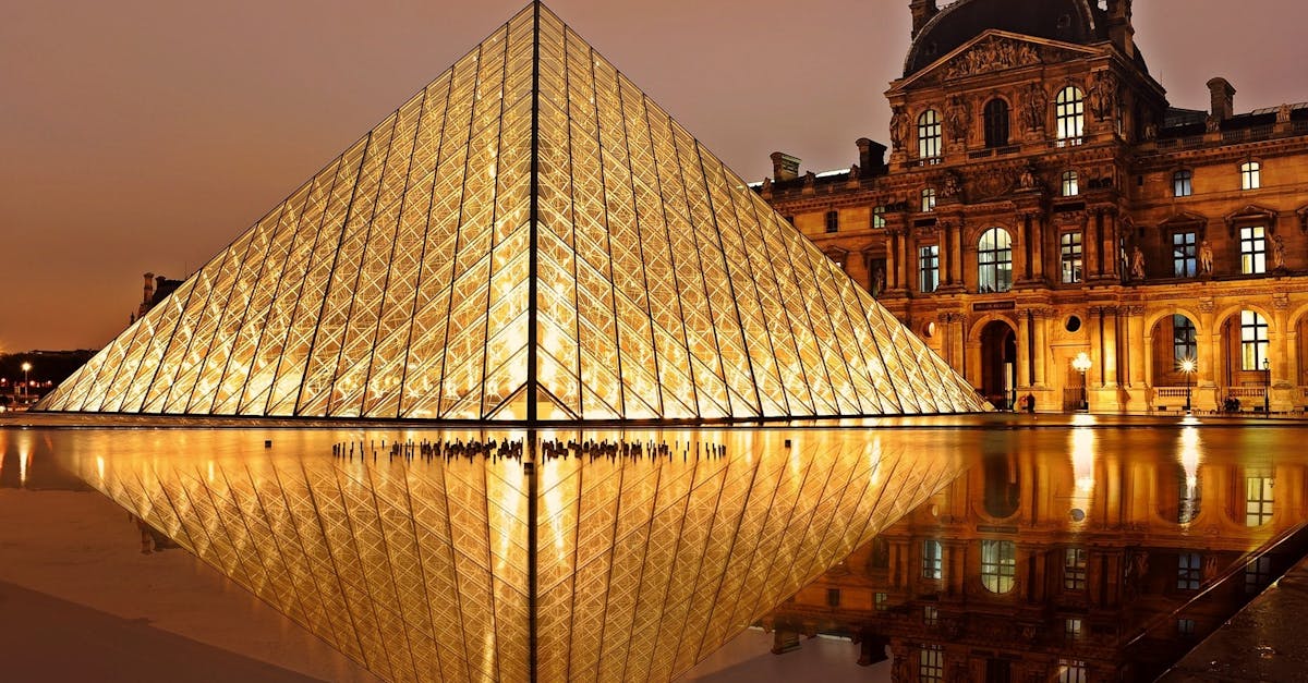 Monuments emblématiques : Un voyage à travers l’histoire et la culture
