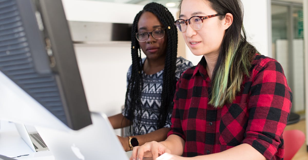 découvrez comment la collaboration peut transformer vos projets en véritables succès. apprenez les meilleures pratiques pour instaurer un esprit d'équipe efficace et favoriser l'innovation grâce au travail collaboratif.