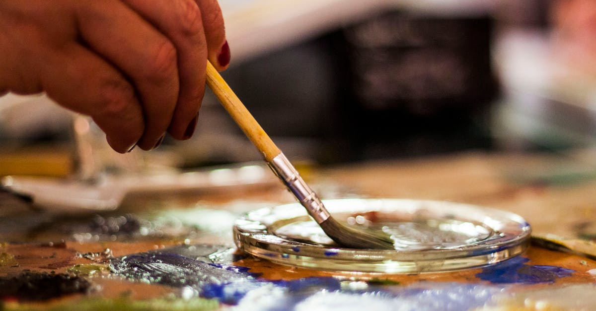 découvrez l'univers des créations artisanales faites main. chaque pièce unique est conçue avec soin, alliant tradition et créativité, pour apporter une touche personnelle à votre quotidien.