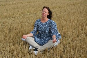 Désormais, voyageons en immersion plutôt qu’en simple escapade : réinventons notre façon de dire!