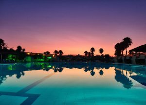 découvrez les meilleures destinations d'été pour des vacances inoubliables : plages ensoleillées, villes animées et nature luxuriante vous attendent. trouvez l'endroit idéal pour profiter pleinement de la saison estivale.
