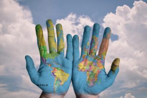 Une aventure autour du globe : le périple d’une famille qui a décollé de l’aéroport de Rennes il y a un an