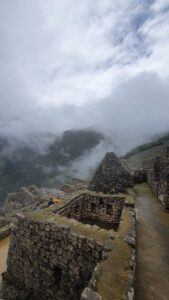 Guide pratique et pr&eacute;cautions essentielles pour un voyage r&eacute;ussi au P&eacute;rou