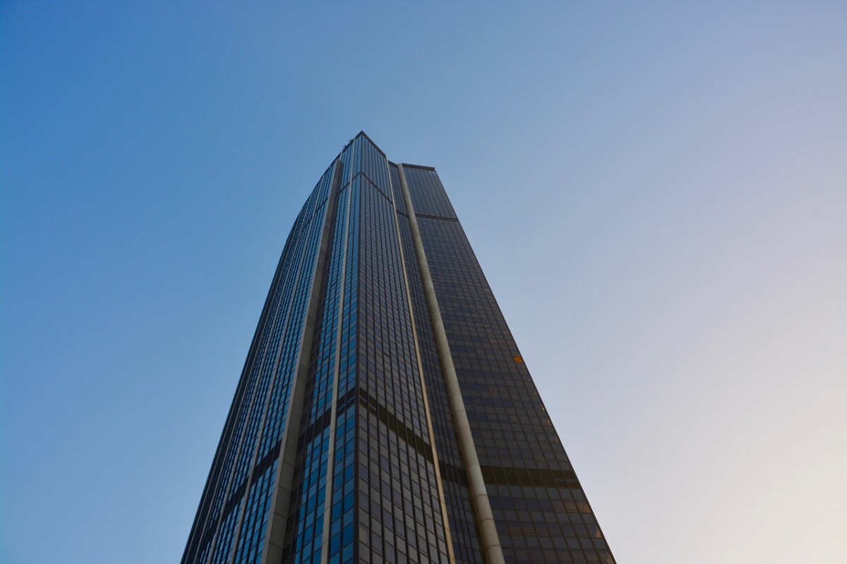 découvrez heritage tours, des circuits uniques pour explorer le patrimoine culturel et historique avec des guides passionnés.