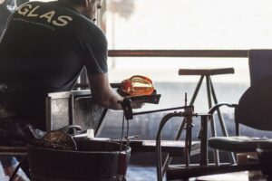 M&eacute;tiers d&rsquo;art : panorama des professions qui perp&eacute;tuent l&rsquo;excellence artisanale